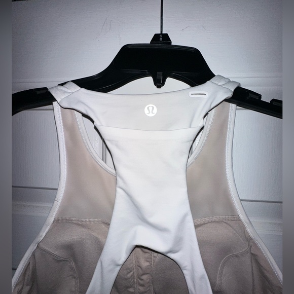 white lulu tank size 6 - Picture 2 of 3